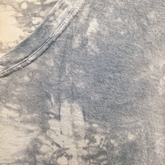 Blue Saks Fifth Avenue Flowy Gray Taupe White Loose Fit V-Neck Top Made In USA L - Picture 6 of 16